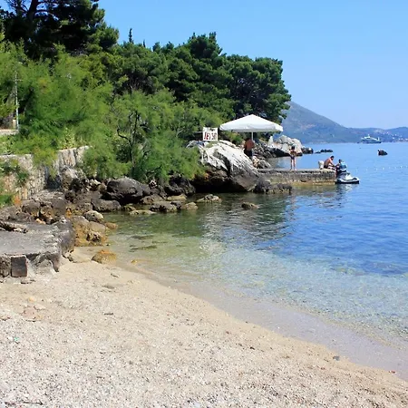 דירה With A Parking Space Mlini, Dubrovnik - 8985 מליני
