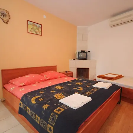 With A Parking Space Mlini, Dubrovnik - 8985 *