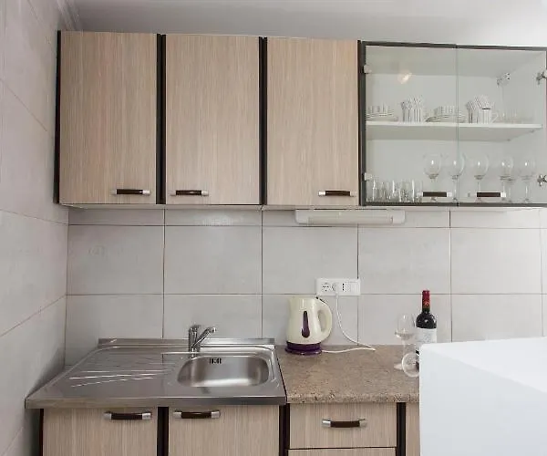 Апартаменты With A Parking Space Mlini, Dubrovnik - 8985 Млини