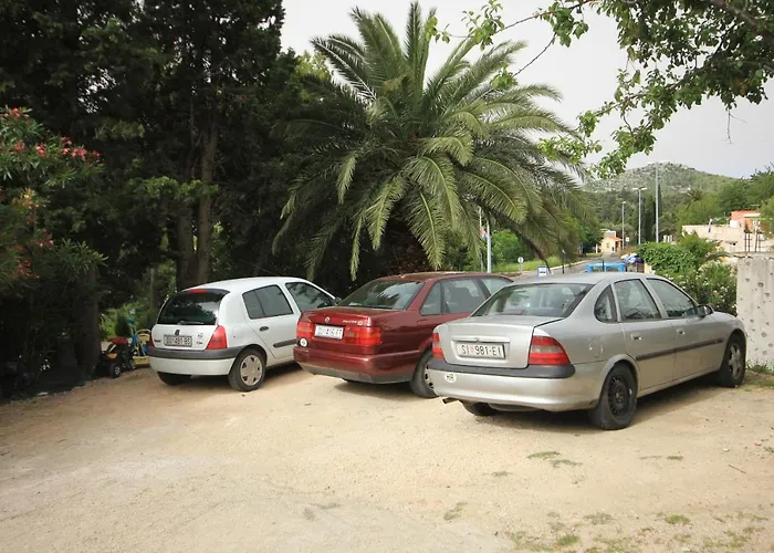 With A Parking Space Mlini, Dubrovnik - 8985 米利尼